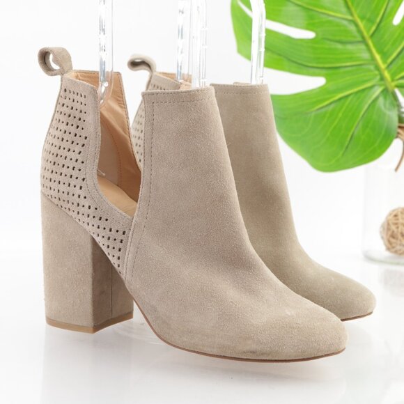 Steve Madden Womens Nomad Boot Size 9.5 Gray Suede Perf Cutout Block Heel Bootie - Picture 10 of 10
